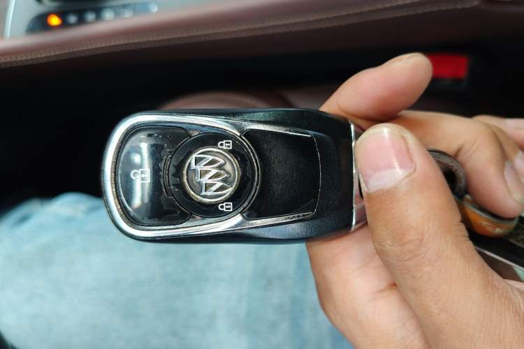 Used Buick Envision 2017 20T Two-Wheel Drive Elite Version Vehicle Key
