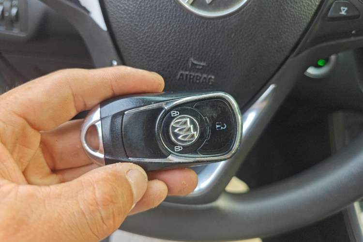 Used Buick Envision 2017 20T Two-Wheel Drive Leading Version Vehicle Key