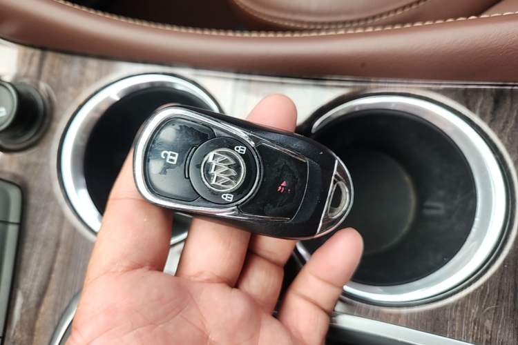 Used Buick Envision 2017 20T Two-Wheel Drive Elite Version Vehicle Key