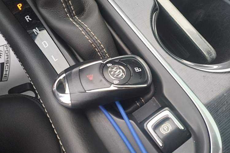 Used Buick Envision 2017 20T Two-Wheel Drive Leading Version Vehicle Key