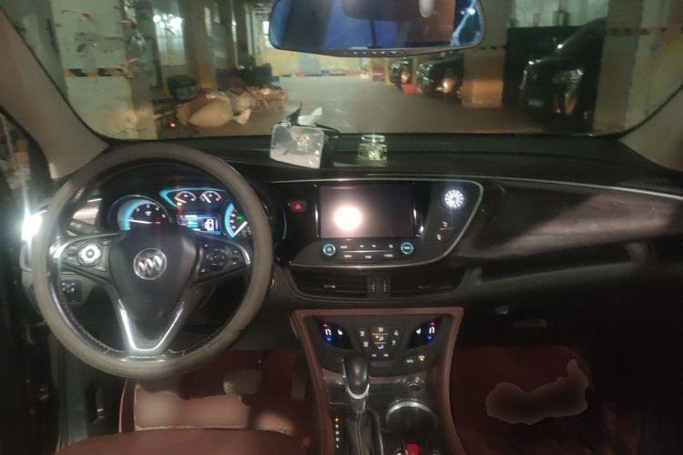 Used Buick Envision 2017 20T Two-Wheel Drive Elite Version Center Console