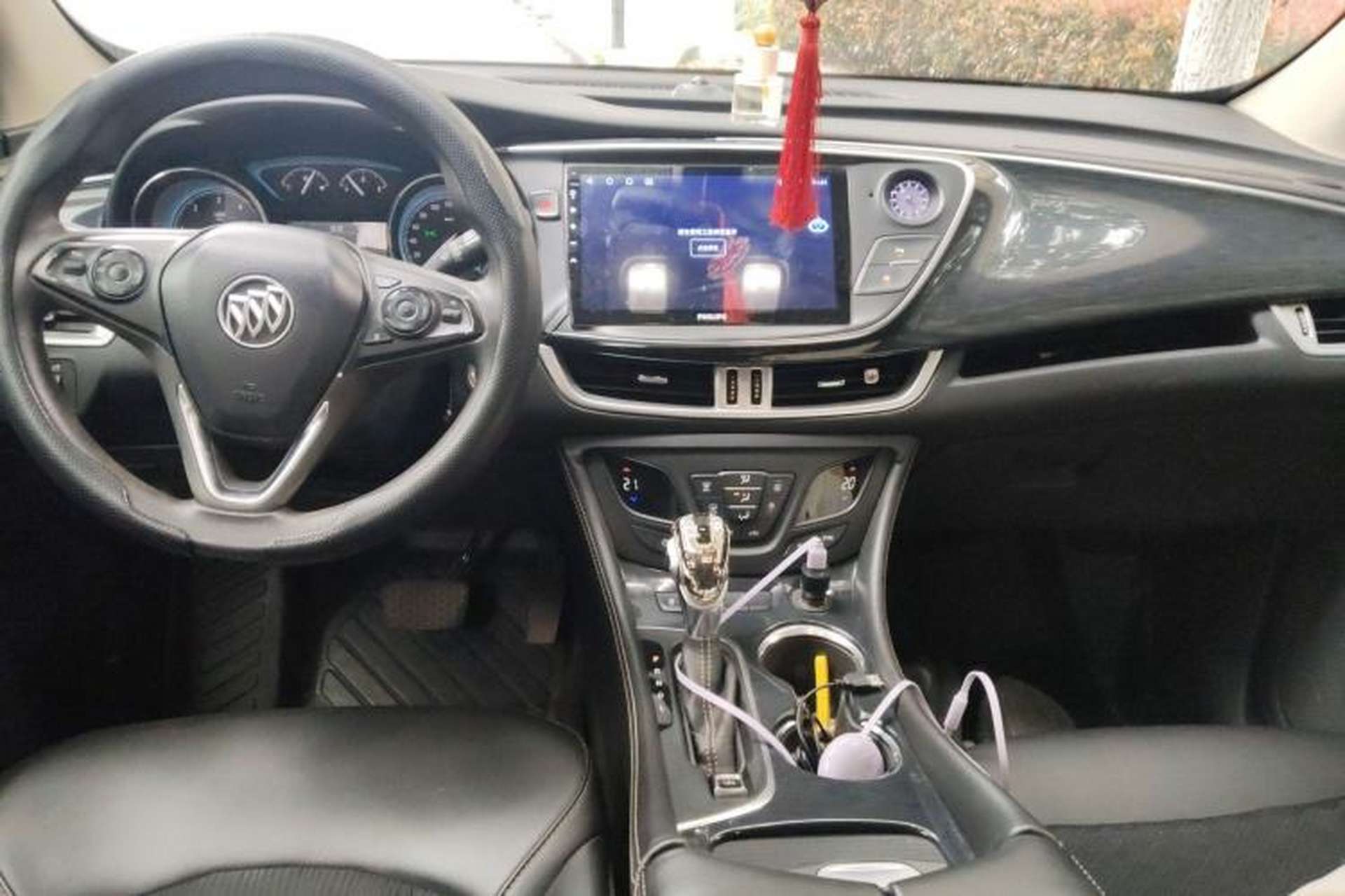 Used Buick Envision 2017 20T Two-Wheel Drive Leading Version Center Console