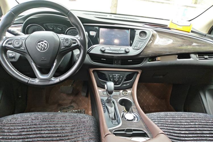 Used Buick Envision 2017 20T Two-Wheel Drive Luxury Model Center Console