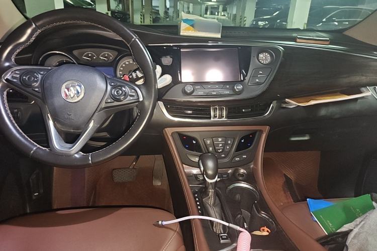 Used Buick Envision 2017 28T Four-Wheel Drive Elite Model Center Console