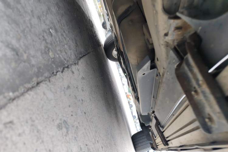 Used Buick Envision 2017 20T Two-Wheel Drive Leading Version Chassis Front Left