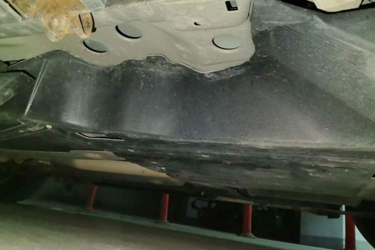 Used Buick Envision 2017 28T Four-Wheel Drive Elite Model Chassis Rear Left