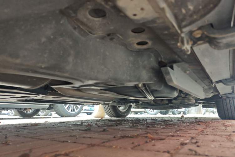 Used Buick Envision 2017 28T Four-Wheel Drive Elite Model Chassis Rear Right