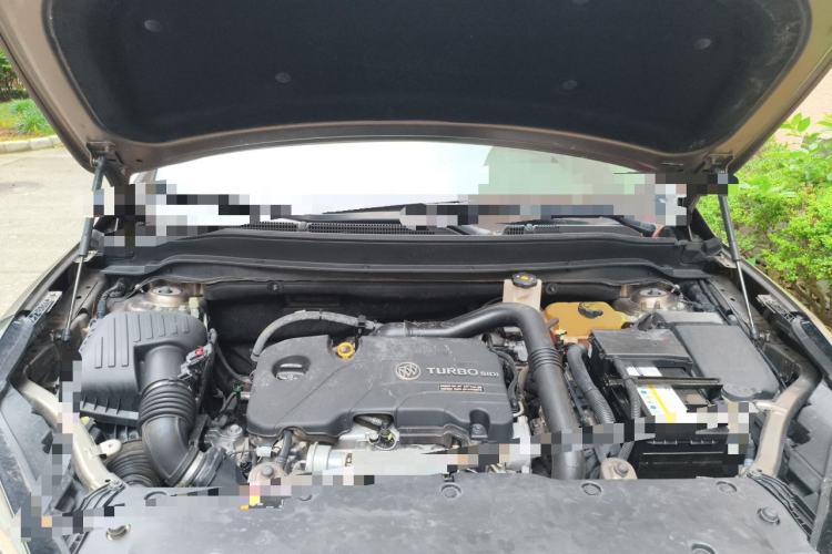 Used Buick Envision 2017 20T Two-Wheel Drive Elite Version Engine Bay