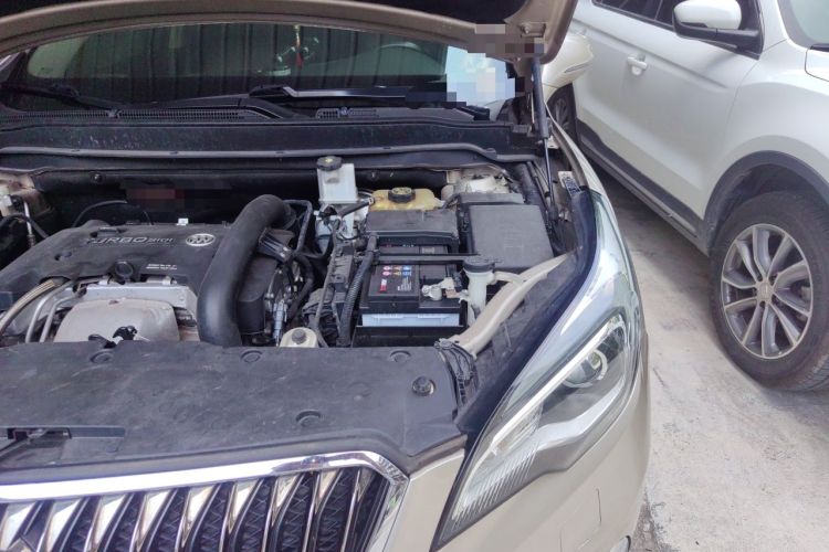 Used Buick Envision 2017 28T Four-Wheel Drive Elite Model Engine Bay Left