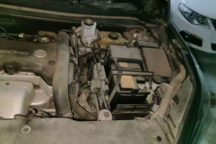 Used Buick Envision 2017 28T Four-Wheel Drive Elite Model Engine Bay Left