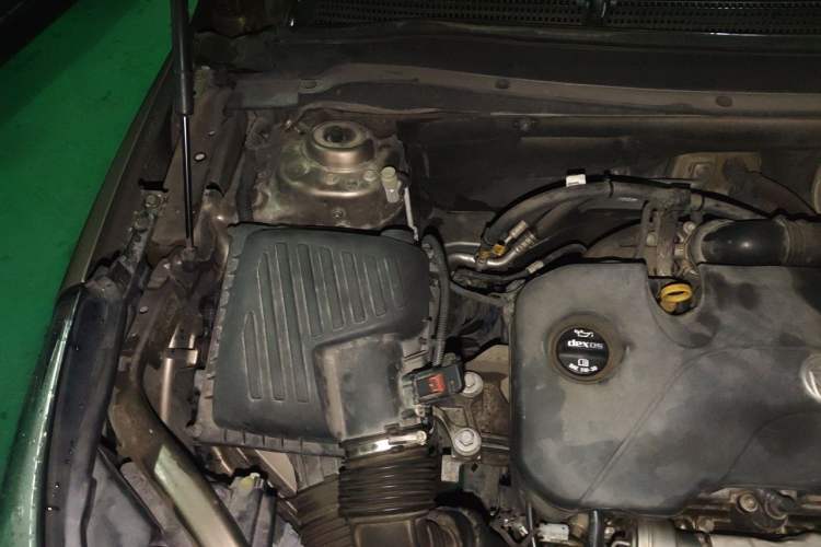 Used Buick Envision 2017 20T Two-Wheel Drive Leading Version Engine Bay Right