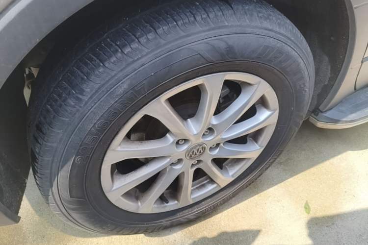 Used Buick Envision 2017 20T Four-Wheel Drive Luxury Model Exterior 5