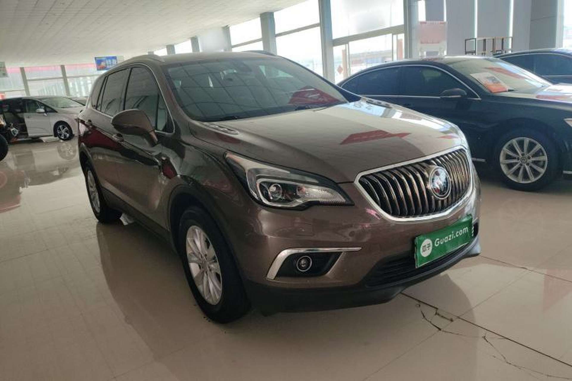 Used Buick Envision 2017 28T Four-Wheel Drive Luxury Model Front Right 45 Deg