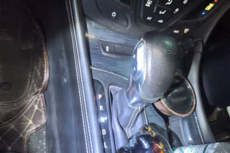 Used Buick Envision 2017 20T Two-Wheel Drive Leading Version Gear Lever