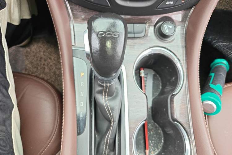 Used Buick Envision 2017 20T Two-Wheel Drive Elite Version Gear Lever