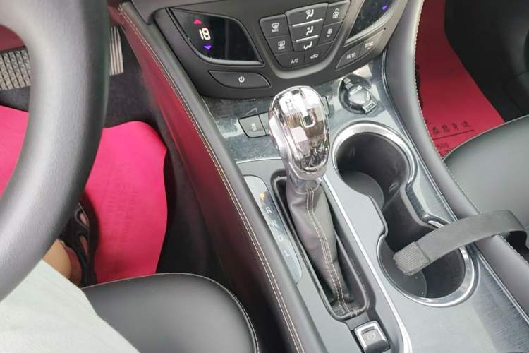 Used Buick Envision 2017 20T Two-Wheel Drive Leading Version Gear Lever