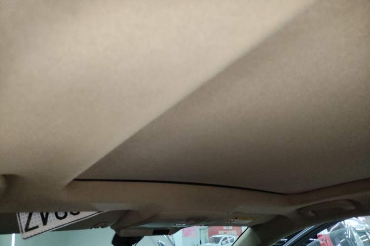 Used Buick Envision 2017 20T Two-Wheel Drive Elite Version Headliner