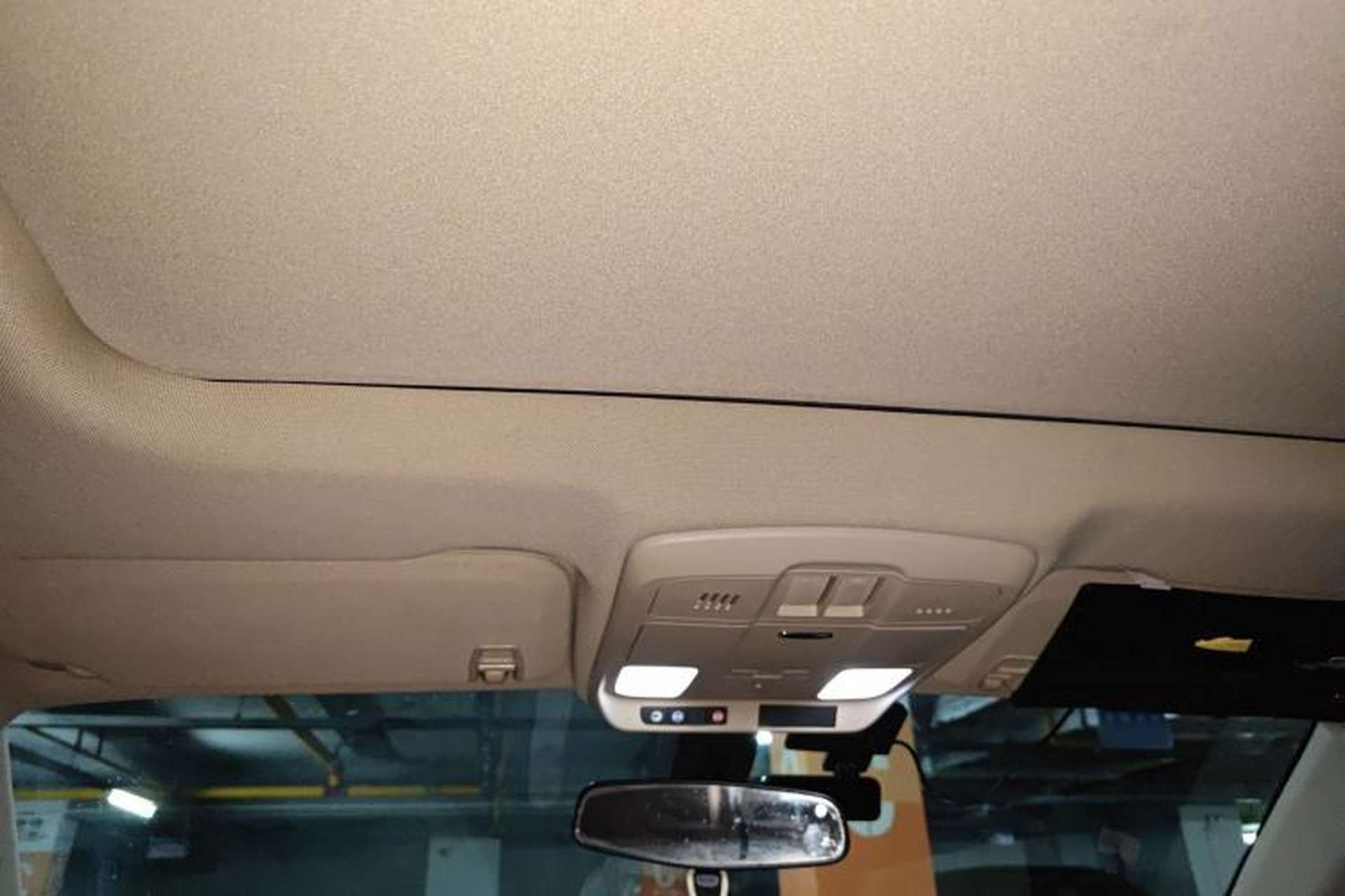 Used Buick Envision 2017 28T Four-Wheel Drive Elite Model Headliner