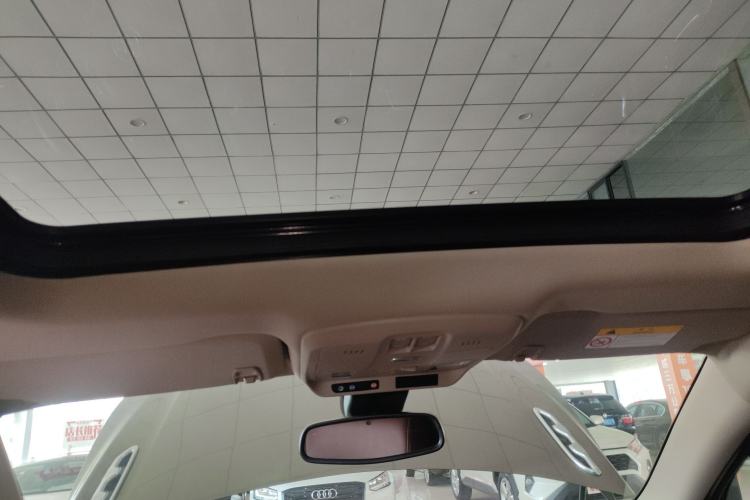 Used Buick Envision 2017 28T Four-Wheel Drive Luxury Model Headliner