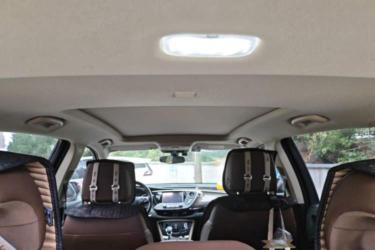 Used Buick Envision 2017 20T Two-Wheel Drive Luxury Model Headliner