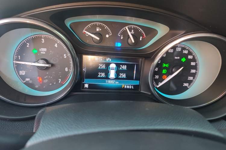 Used Buick Envision 2017 20T Two-Wheel Drive Luxury Model Instrument Cluster