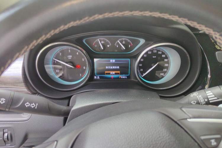 Used Buick Envision 2017 28T Four-Wheel Drive Elite Model Instrument Cluster