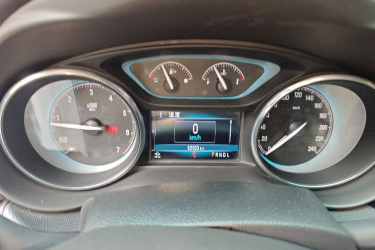 Used Buick Envision 2017 28T Four-Wheel Drive Elite Model Instrument Cluster