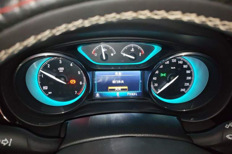 Used Buick Envision 2017 28T Four-Wheel Drive Luxury Model Instrument Cluster
