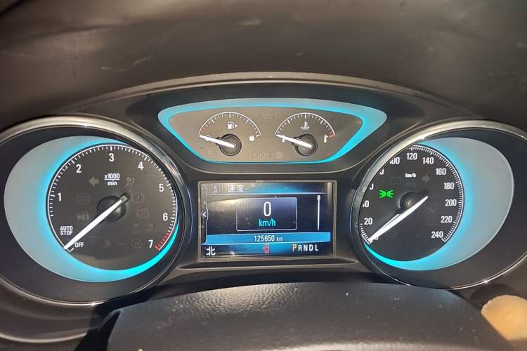 Used Buick Envision 2017 28T Four-Wheel Drive Elite Model Instrument Cluster