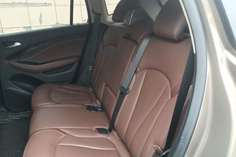 Used Buick Envision 2017 28T Four-Wheel Drive All-Terrain Flagship Edition Interior 4