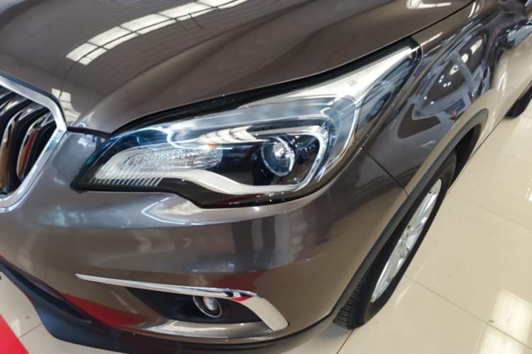 Used Buick Envision 2017 20T Two-Wheel Drive Leading Version Left Front Headlight