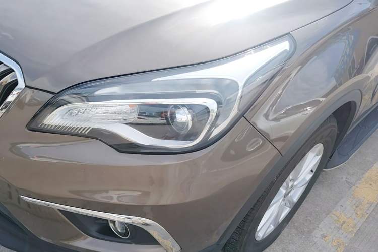 Used Buick Envision 2017 20T Two-Wheel Drive Leading Version Left Front Headlight