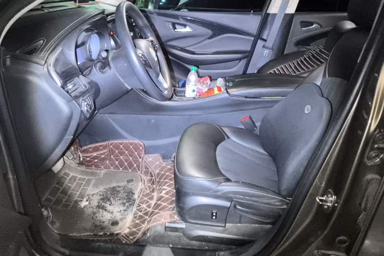 Used Buick Envision 2017 20T Two-Wheel Drive Leading Version Left Front Seat