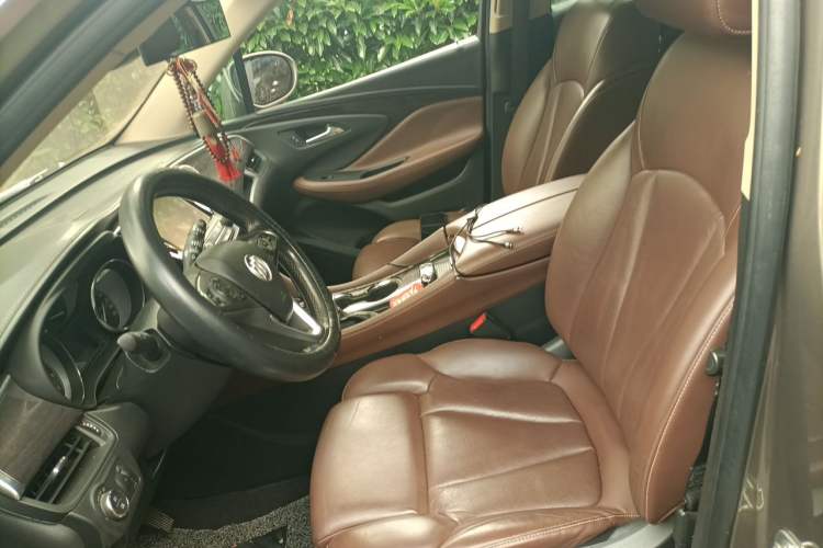 Used Buick Envision 2017 28T Four-Wheel Drive Luxury Model Left Front Seat
