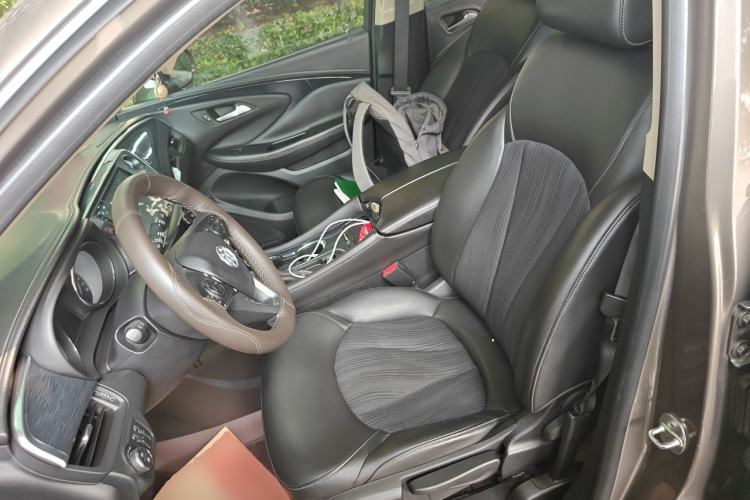 Used Buick Envision 2017 20T Two-Wheel Drive Leading Version Left Front Seat