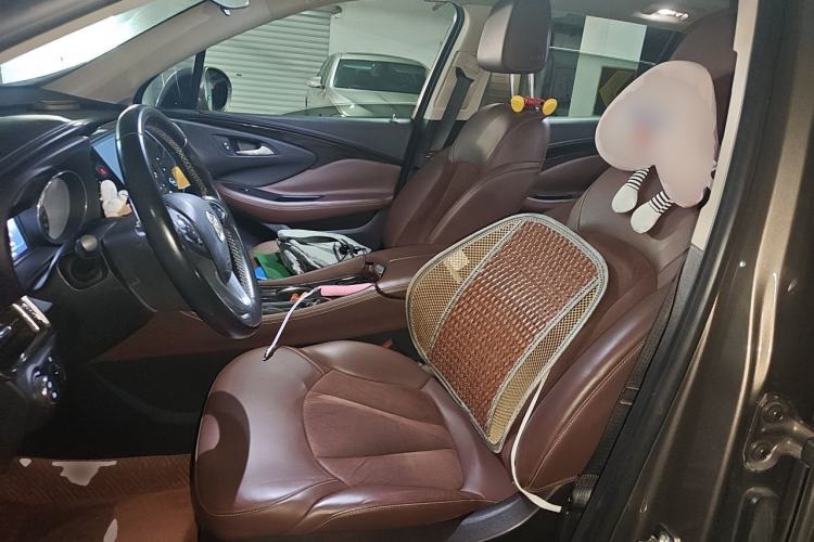 Used Buick Envision 2017 28T Four-Wheel Drive Elite Model Left Front Seat