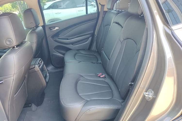Used Buick Envision 2017 20T Two-Wheel Drive Elite Version Left Rear Seat