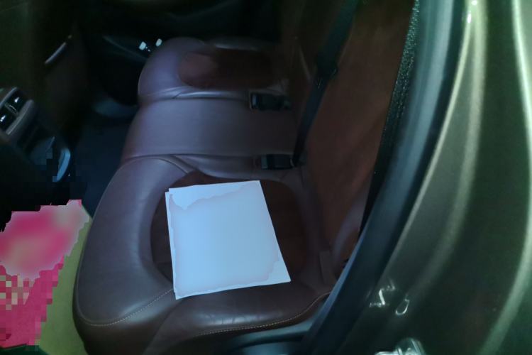 Used Buick Envision 2017 28T Four-Wheel Drive Elite Model Left Rear Seat