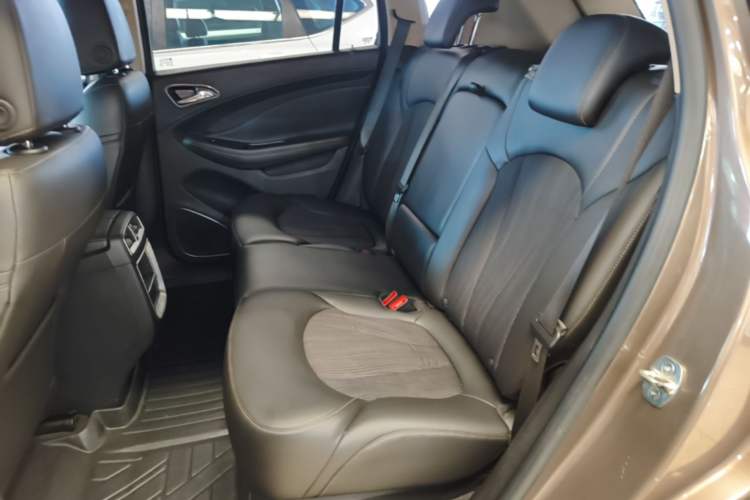 Used Buick Envision 2017 20T Two-Wheel Drive Leading Version Left Rear Seat