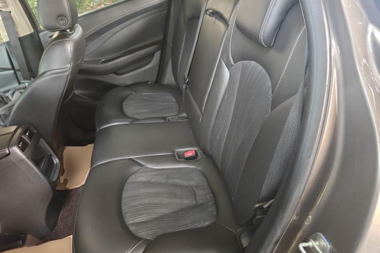 Used Buick Envision 2017 20T Two-Wheel Drive Leading Version Left Rear Seat