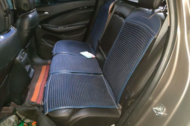 Used Buick Envision 2017 28T Four-Wheel Drive Leading Model Left Rear Seat
