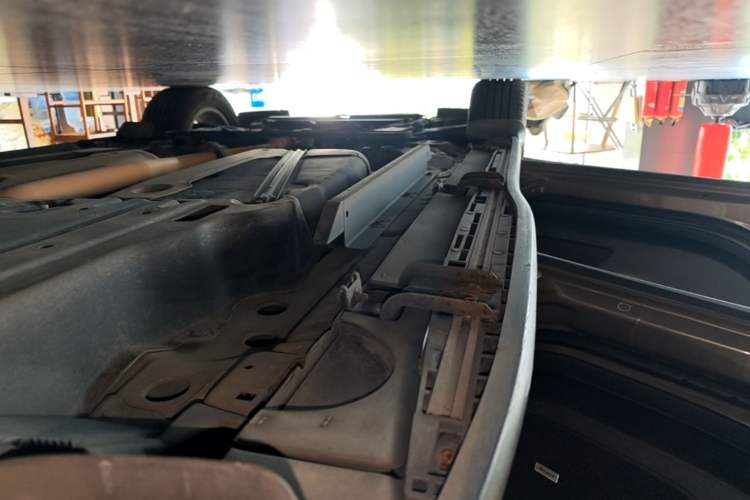 Used Buick Envision 2017 20T Two-Wheel Drive Elite Version Left Side Sill
