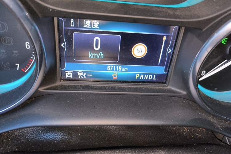 Used Buick Envision 2017 28T Four-Wheel Drive All-Terrain Flagship Edition Odometer Close Up
