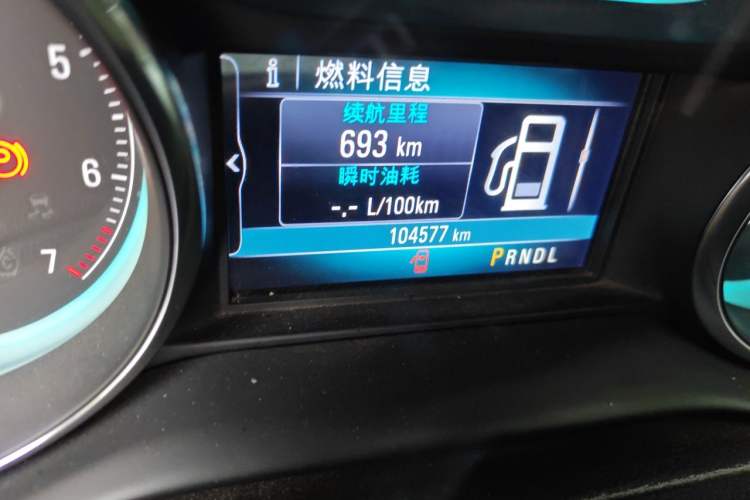 Used Buick Envision 2017 20T Two-Wheel Drive Leading Version Odometer Close Up