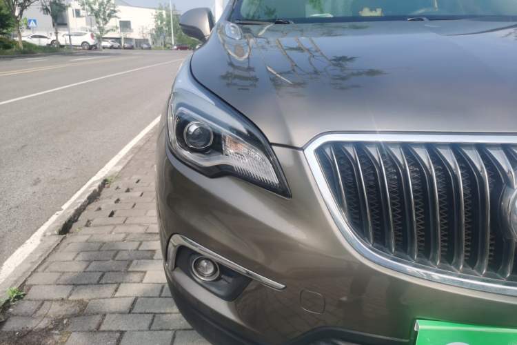 Used Buick Envision 2017 20T Two-Wheel Drive Elite Version Right Front Headlight