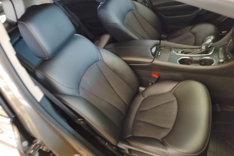 Used Buick Envision 2017 20T Two-Wheel Drive Leading Version Right Front Seat