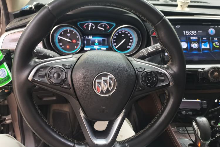 Used Buick Envision 2017 20T Two-Wheel Drive Luxury Model Steering Wheel
