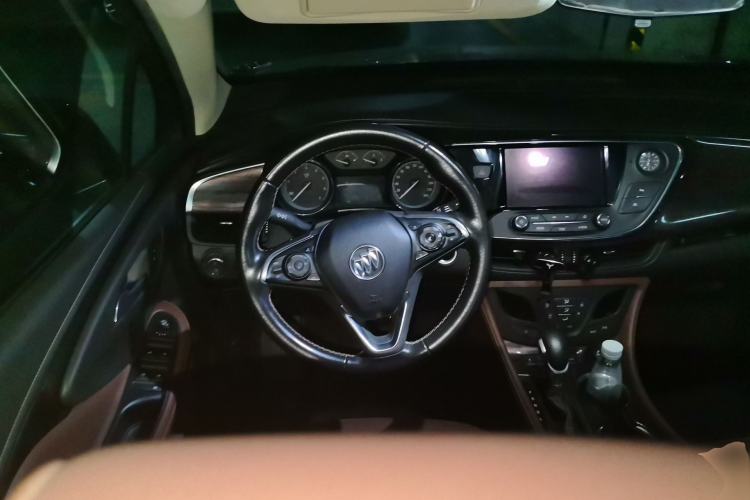 Used Buick Envision 2017 28T Four-Wheel Drive Elite Model Steering Wheel