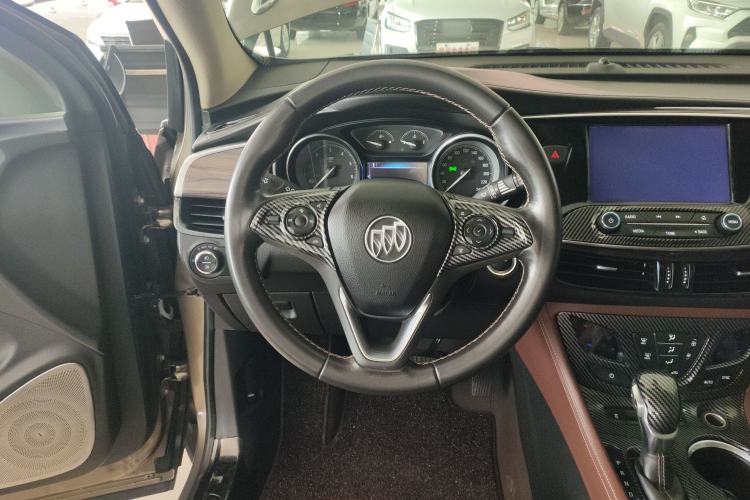 Used Buick Envision 2017 28T Four-Wheel Drive Luxury Model Steering Wheel