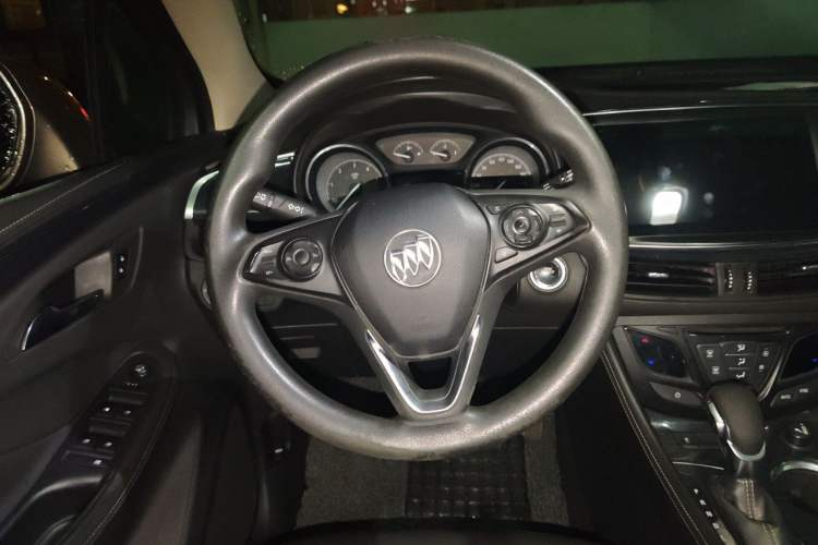 Used Buick Envision 2017 20T Two-Wheel Drive Leading Version Steering Wheel